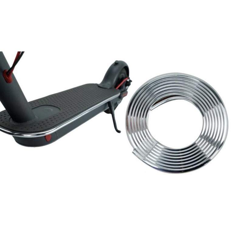 Dekoratívna antikolízna ochranná lišta pre elektrický skúter.  - 6 Chráňte podvozok a základňu svojho elektrického skútra nainšt