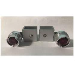 Sæt med advarselssidelys bagtil.  - 9 Sæt med advarselssidelys bagtil.
Installer et ekstra sæt advarselslys bagtil
Baglygtesæt. 