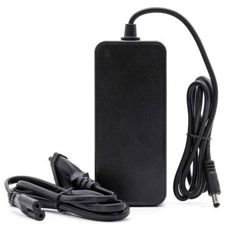Nabíječka pro skútr nebo elektrokolo 42V 2A - 36V - DC 5,5mm konektor  - 1 Nabíječka pro skútr nebo elektrokolo 42V 2A - 36V - D