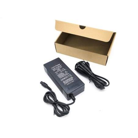 Nabíječka pro skútr nebo elektrokolo 42V 2A - 36v - GX12 konektor  - 1 Nabíječka pro skútr nebo elektrokolo 42V 2A - 36v - GX12 