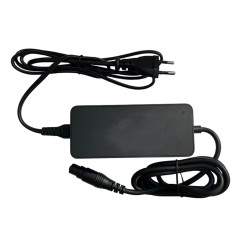 Spetsial'noye zaryadnoye ustroystvo dlya samokata Xiaomi Electric Scooter 4 Pro MAX Xiaomi - 1 Spetsial'noye zaryadnoye ustroyst