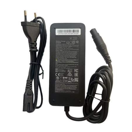 Fortistís gia skoúter Xiaomi Electric Scooter 4 Pro Plus Xiaomi - 1 Fortistís gia skoúter Xiaomi Electric Scooter 4 Pro Plus
For