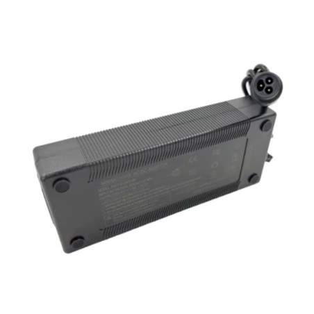 Cargador Minimotors 83V 1.4A para Dualtron 72V Storm, Ultra 2/X II UP, Thunder II y X2 Minimotors - 4 Compatible con Dualtron 72
