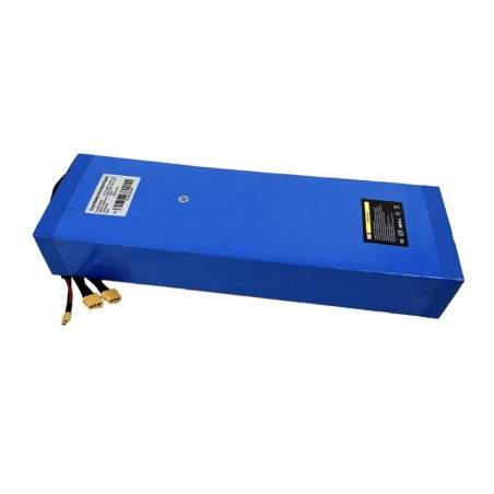 Baterija Kaabo Mantis 8 48v 18200mah skirta dvigubam varikliui ir suderinama su vienu varikliu Kaabo - 1  